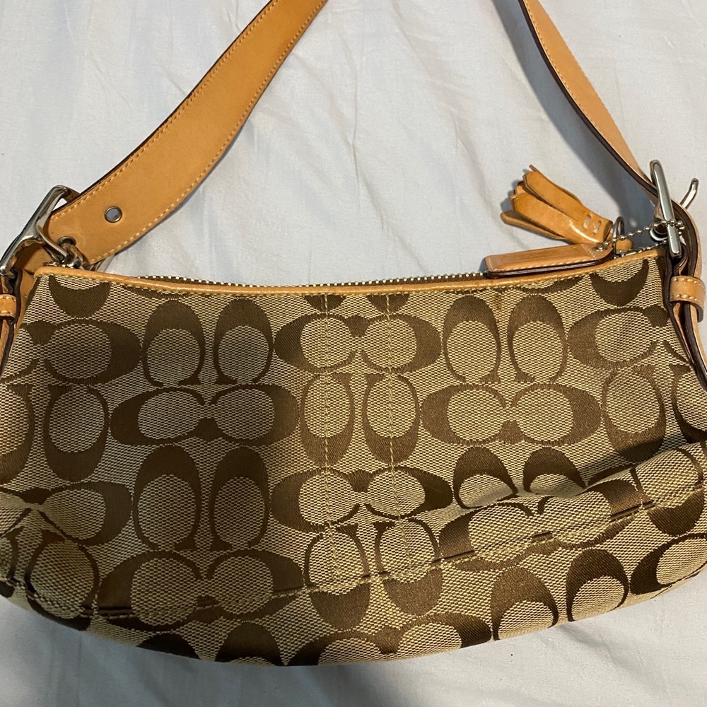 Coach Jacquard Brown Tan Handbag ~ GO4M-6371  COA Included